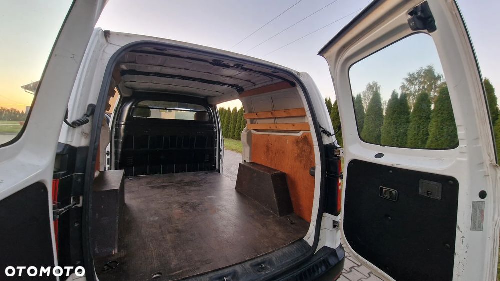 Hyundai H1 - 20