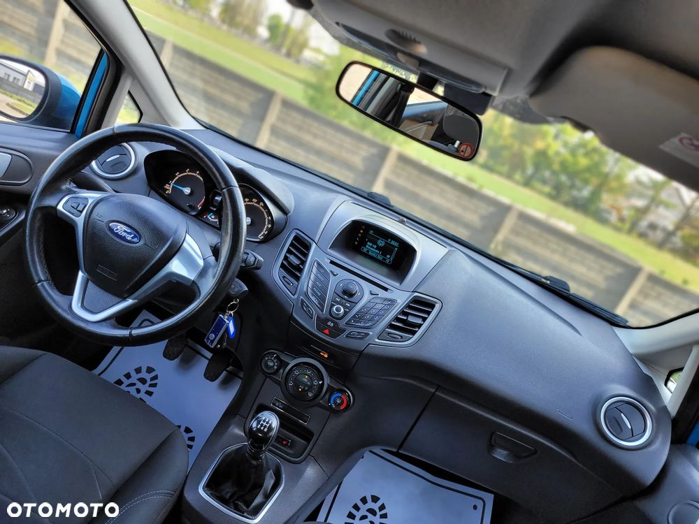 Ford Fiesta - 21