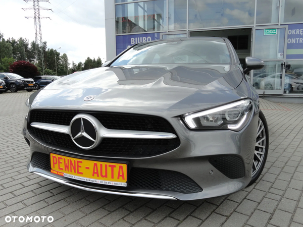 Mercedes-Benz CLA 220 d Progressive 8G-DCT