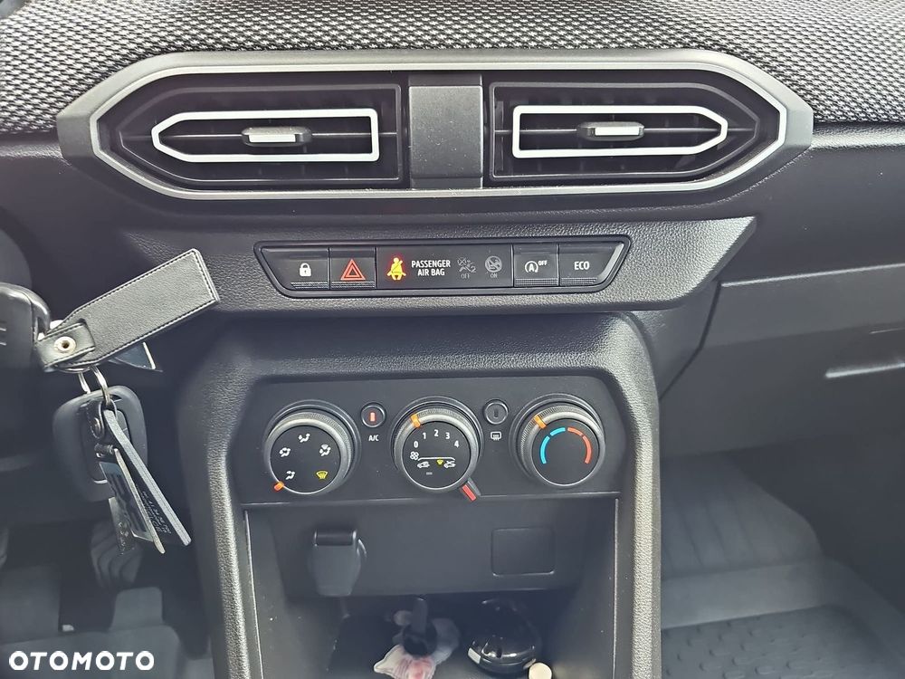Dacia Sandero 1.0 TCe Expression - 21