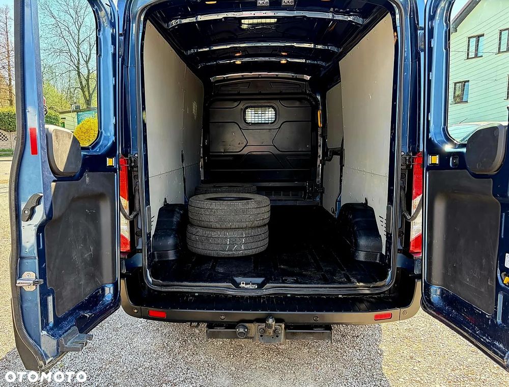 Ford Transit - 10