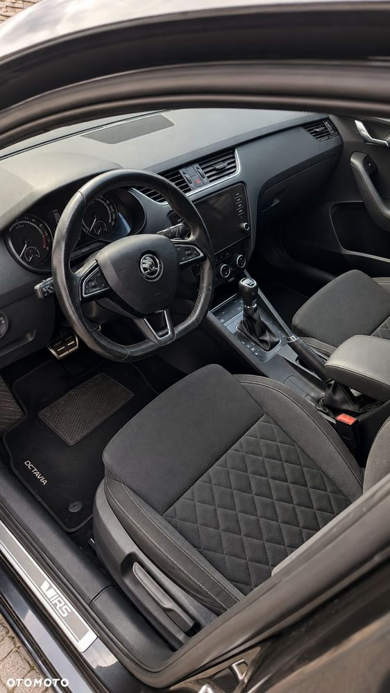 Skoda Octavia 2.0 TDI RS Challenge DSG - 26