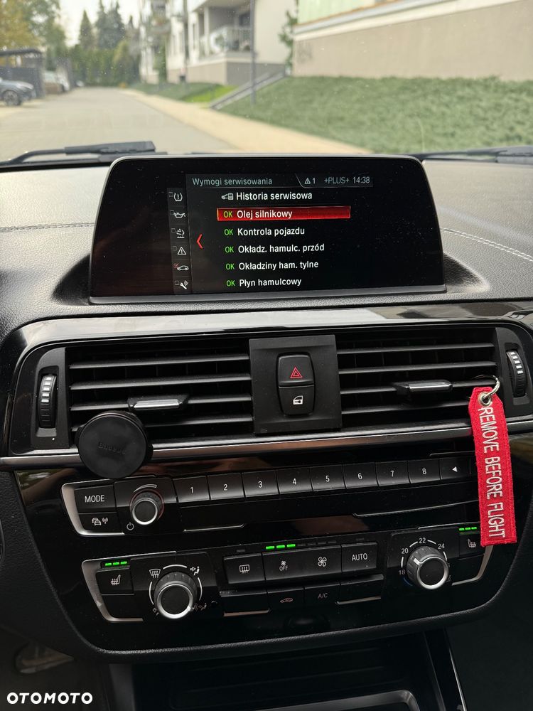 BMW Seria 2 218d M Sport - 14