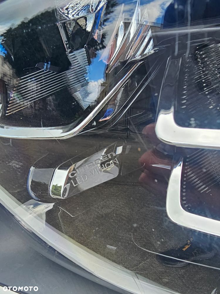 Citroën C3 1.2 PureTech Shine EAT6 - 28