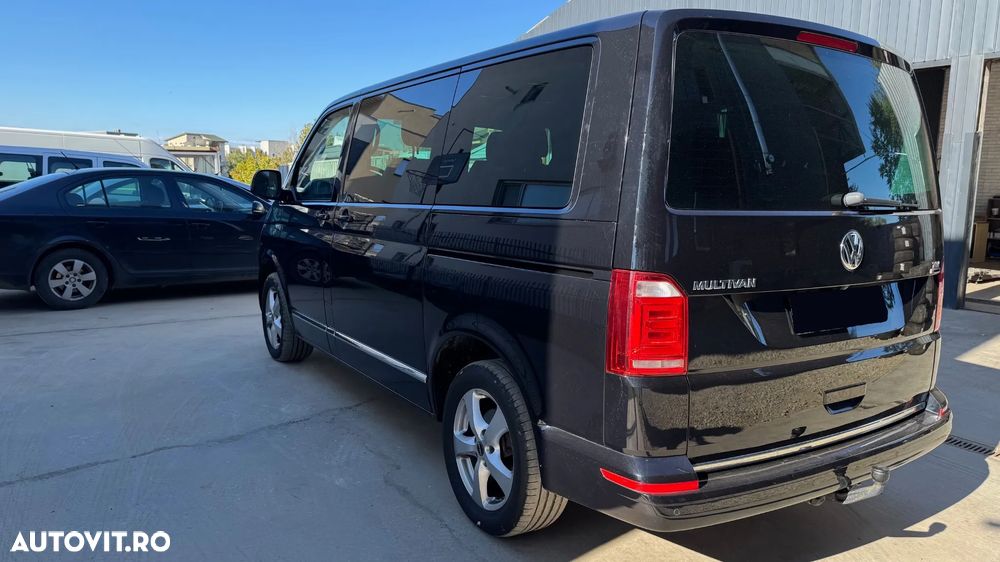 Volkswagen Multivan - 10