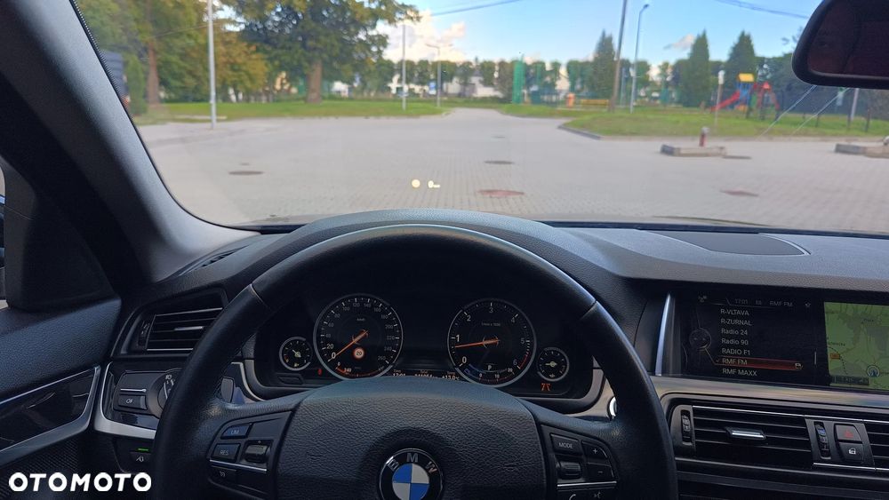 BMW Seria 5 535d xDrive Luxury Line - 26