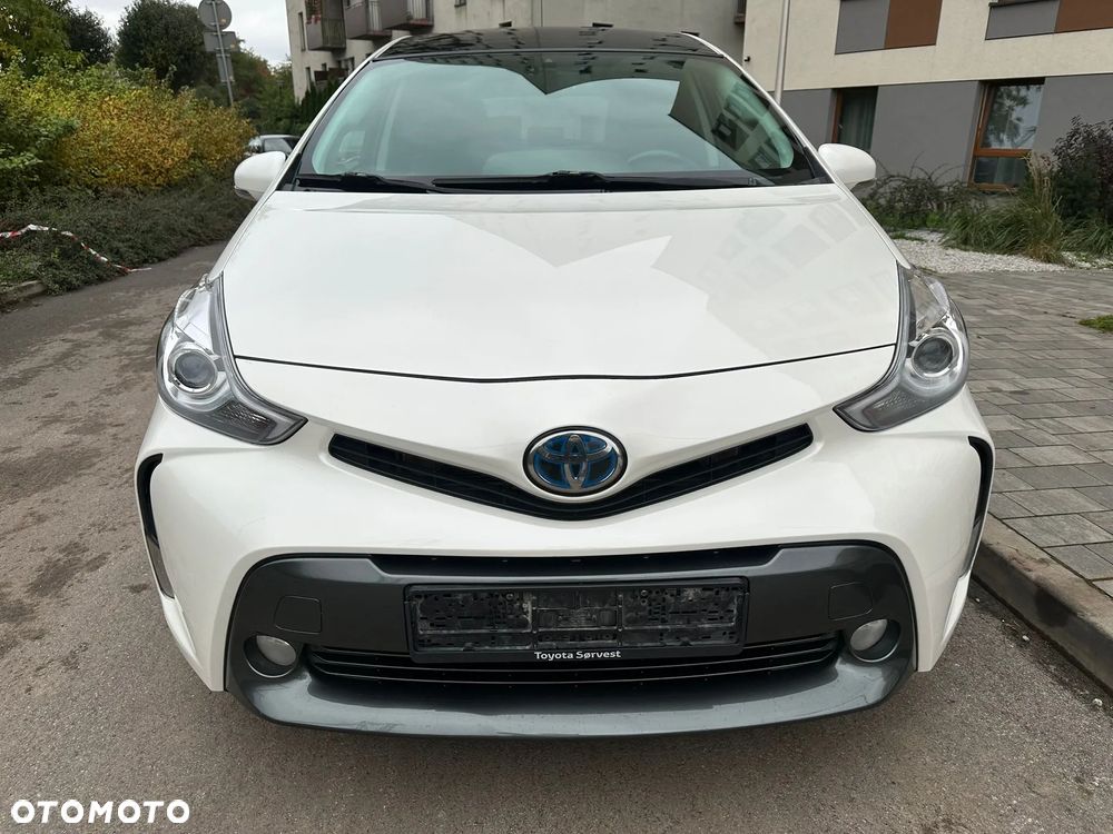 Toyota Prius+ (Hybrid) Executive - 19