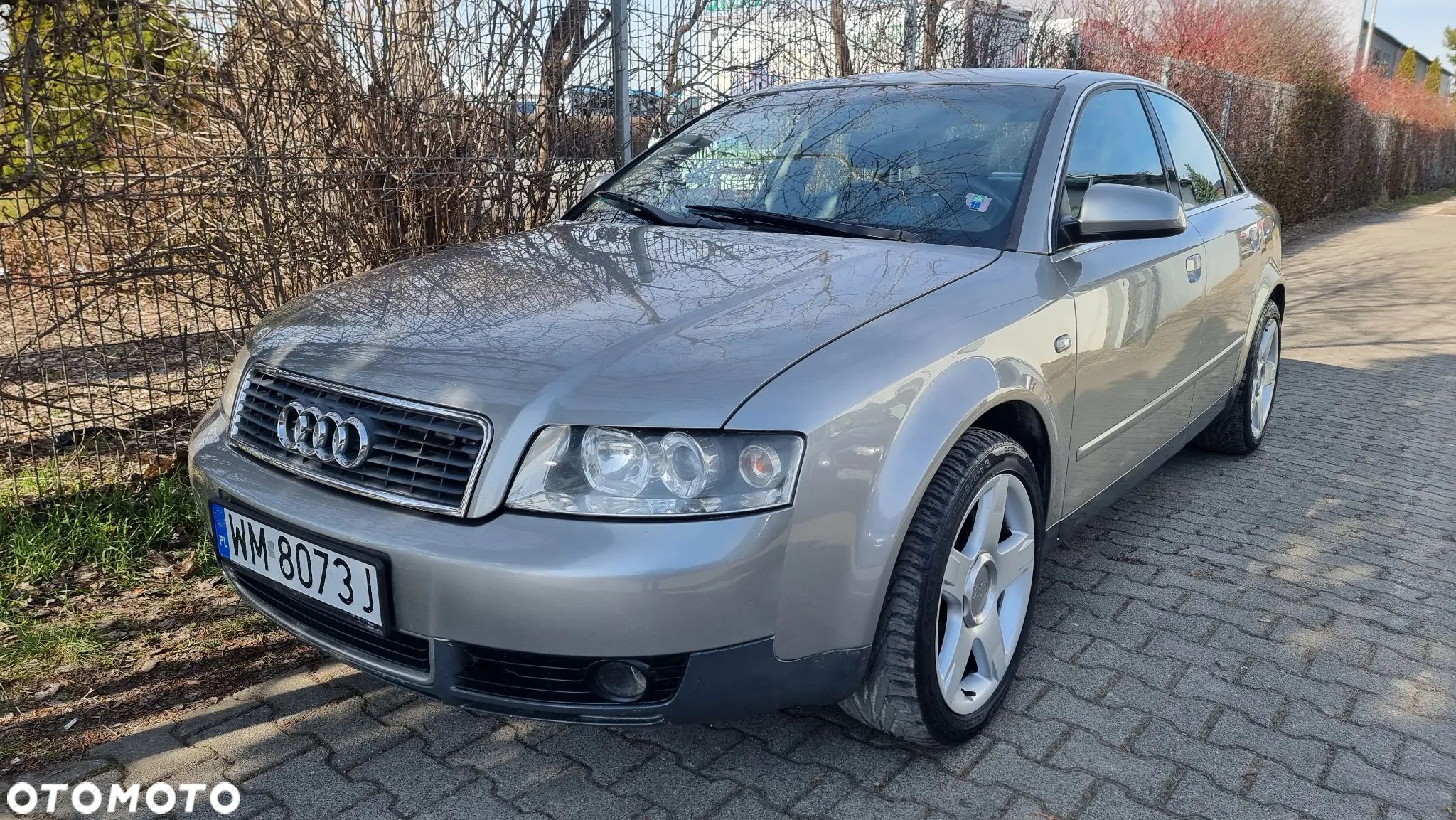 Audi A4 2.4 Multitronic - 1