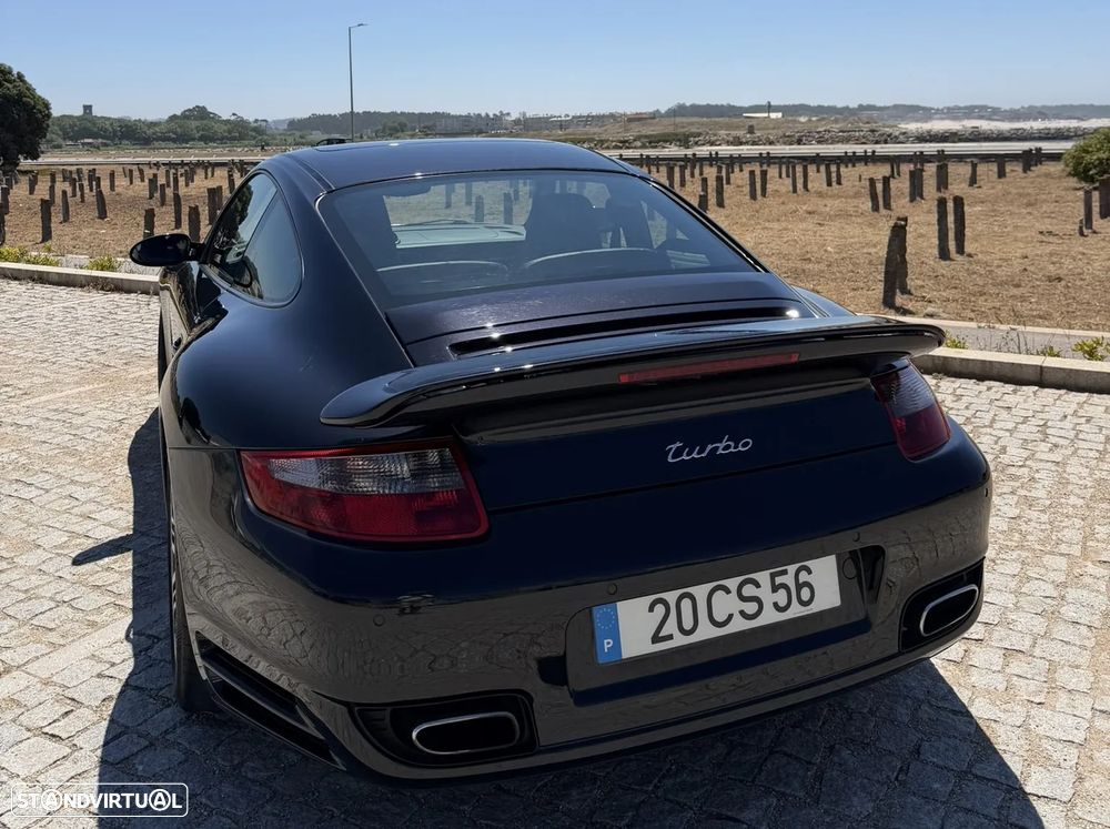 Porsche 911 (997) Turbo - 11