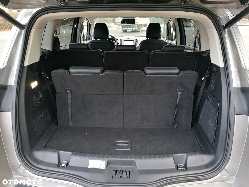 Ford S-Max 2.0 TDCi Titanium PowerShift - 37