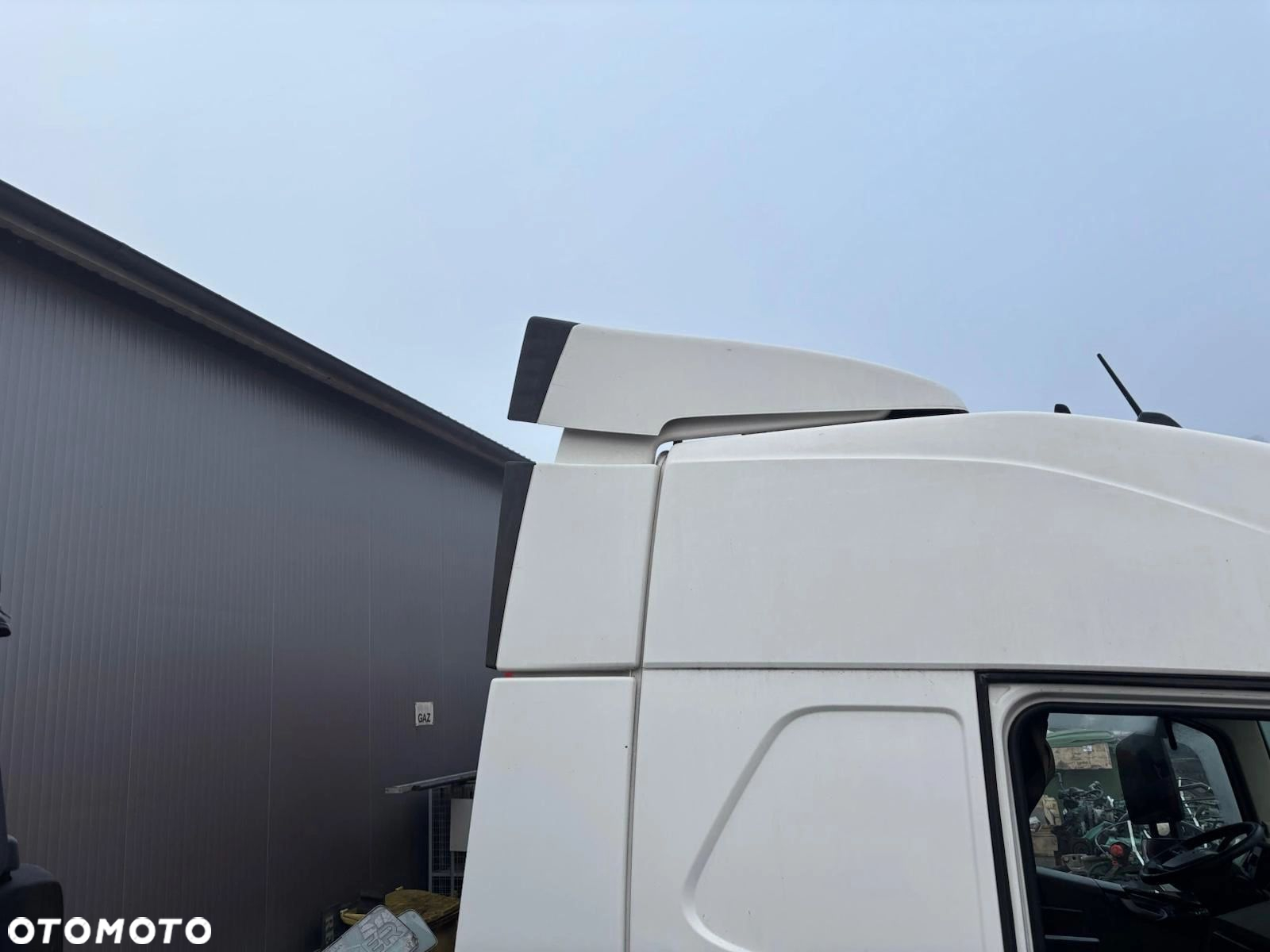 VOLVO FH4 - OWIEWKI SPOJLERY KOMPLETNE GLOB XL - 5