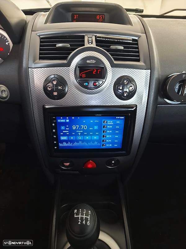 Renault Mégane Break 1.5 dCi Dynamique - 2