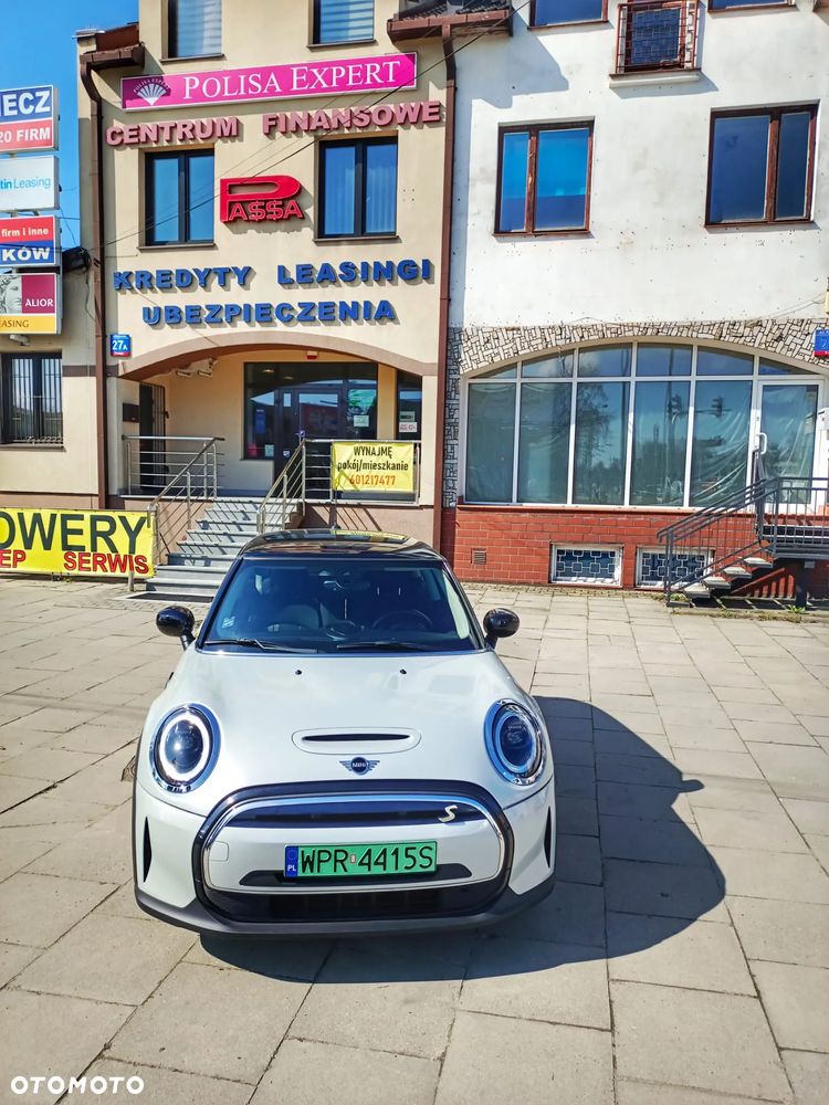 MINI Cooper SE Resolute Edition - 21