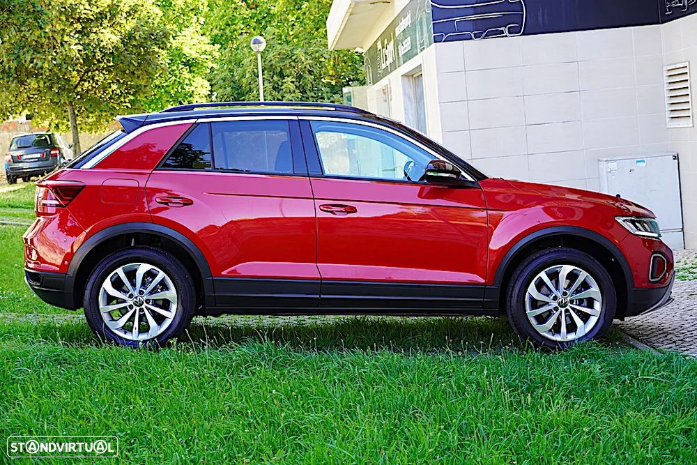 VW T-Roc 1.5 TSI Urban DSG - 11