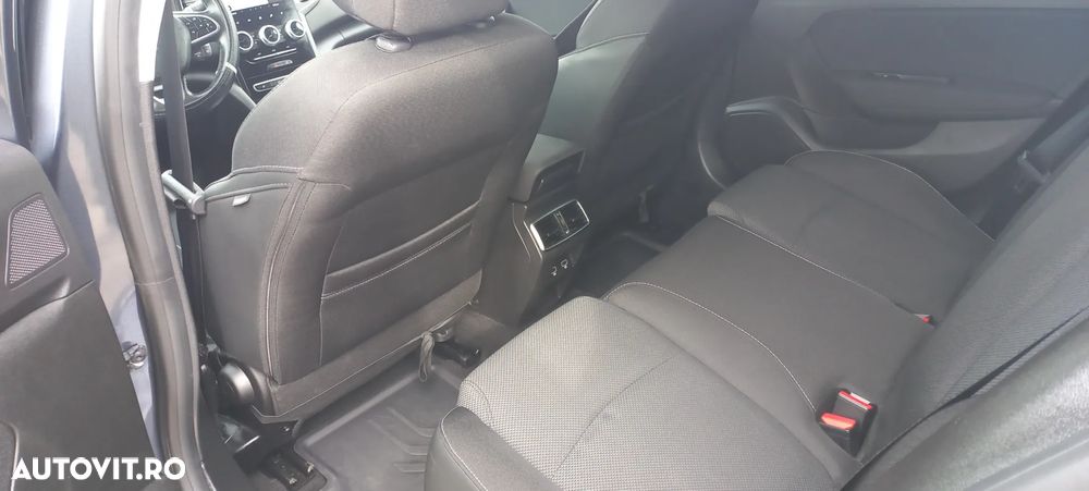 Renault Megane Blue dCi 115 EDC Equilibre - 9