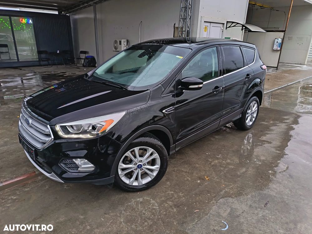 Ford Kuga 2.0 TDCi 2WD Titanium - 3