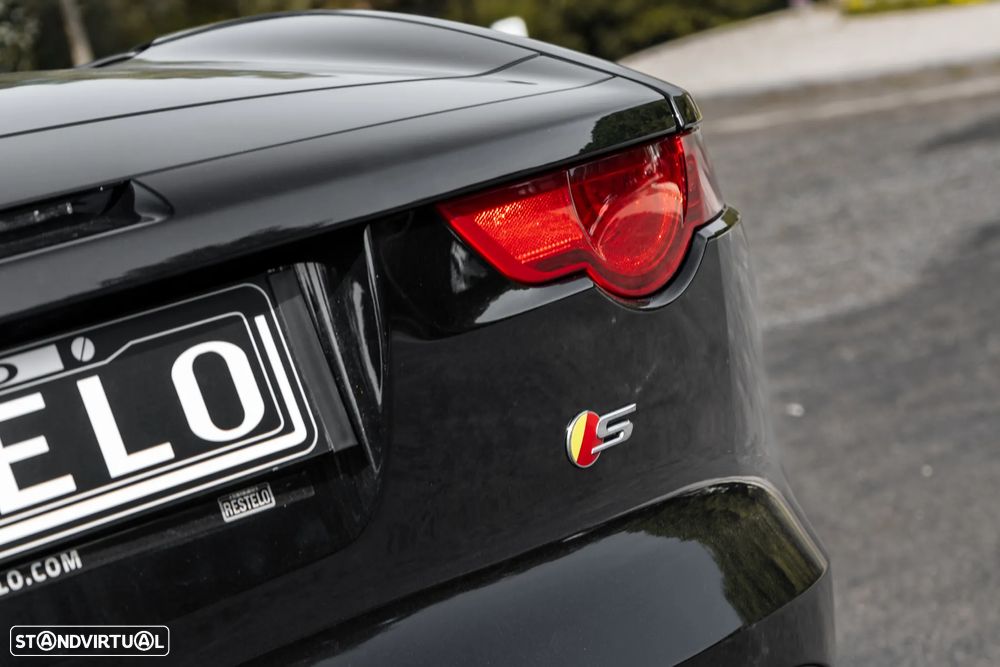 Jaguar F-Type 3.0 V6 S/C S Auto - 24