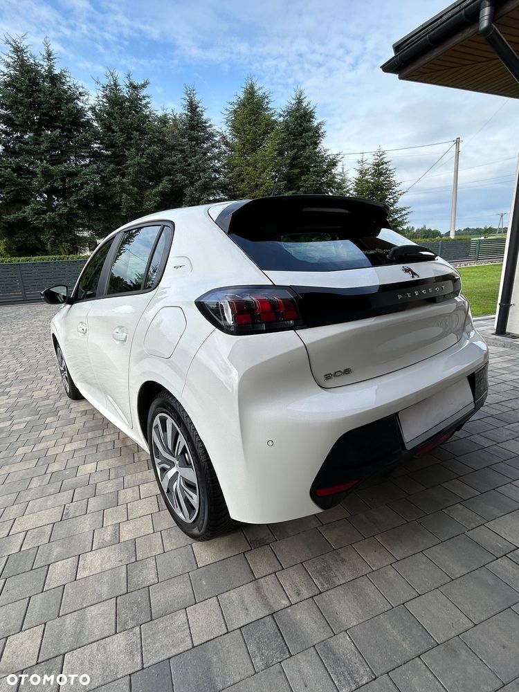 Peugeot 208 - 5