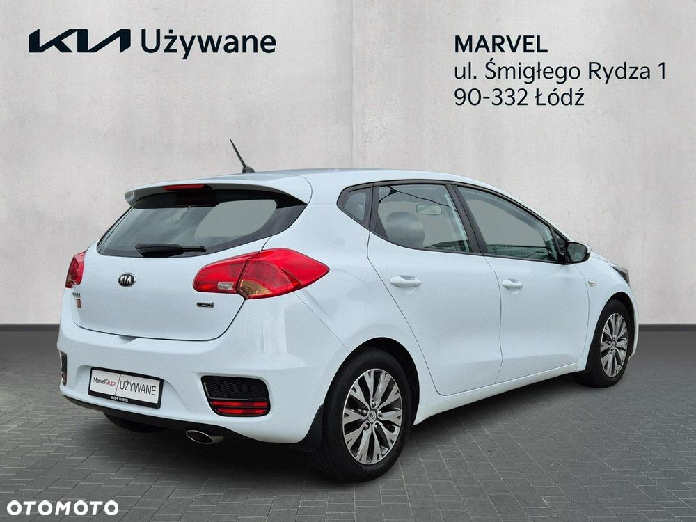 Kia Ceed - 5