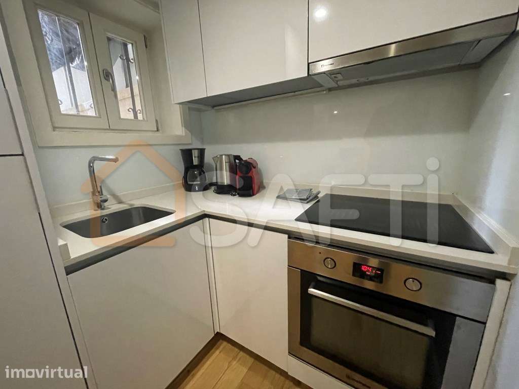 Venda de Apartamento T2 com 2 casas de banho e Jardim - Grande imagem: 3/24