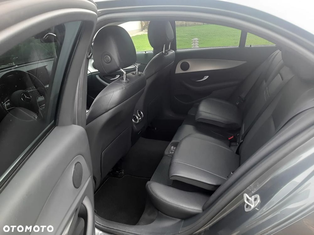Mercedes-Benz Klasa E 200 d Avantgarde - 12