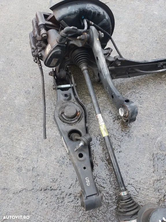 Fuzeta stanga dreapta  spate Hyundai Tucson 2013 2014 2015 2016 2017 2018 2.0 d 4x4 - 1