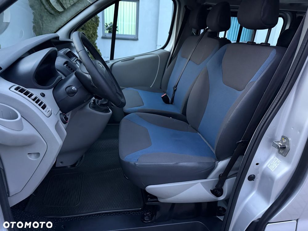 Renault Trafic Grand Passenger Pack Clim - 17