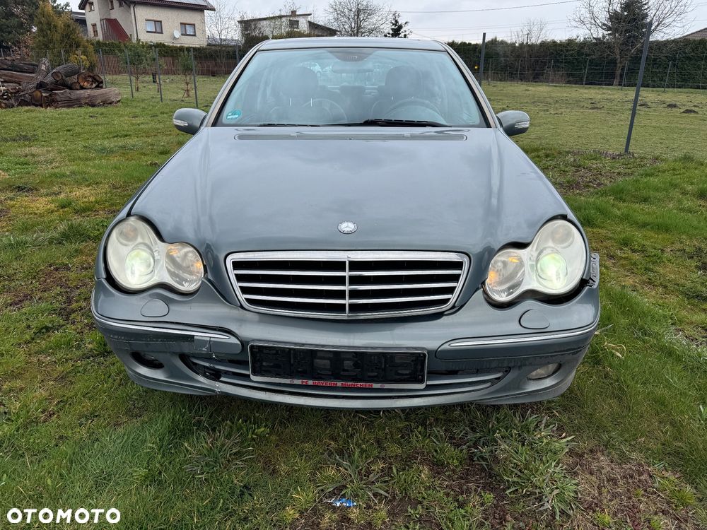 Mercedes-Benz Klasa C 200 Kompressor Elegance Sport Edition - 2