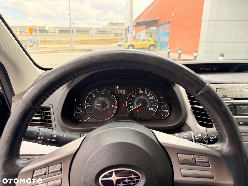 Subaru Outback 2.0 D Comfort - 12