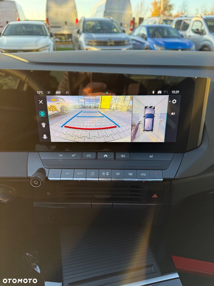 Opel Astra 1.2 T GS Line S&S - 15