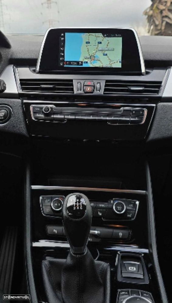 BMW 216 Gran Tourer i Line Luxury - 11