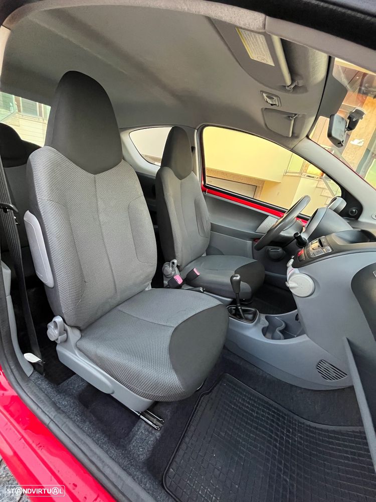 Toyota Aygo CoolRed - 7