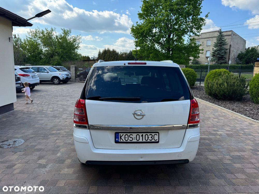 Opel Zafira 1.8 Family - 7