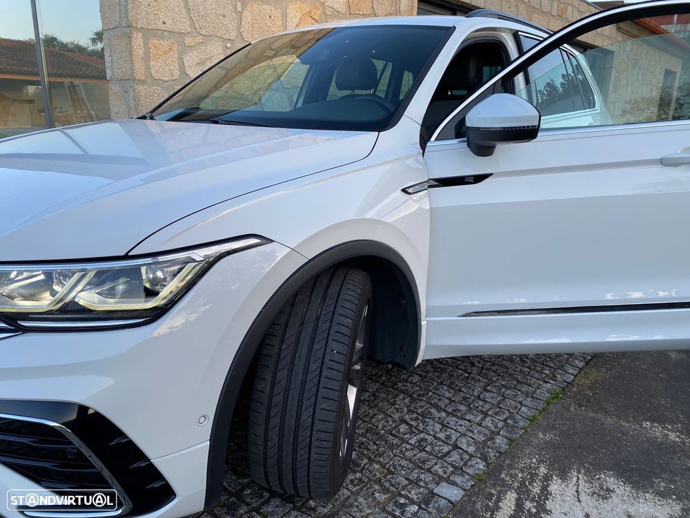 VW Tiguan 2.0 TDI R-Line DSG - 2
