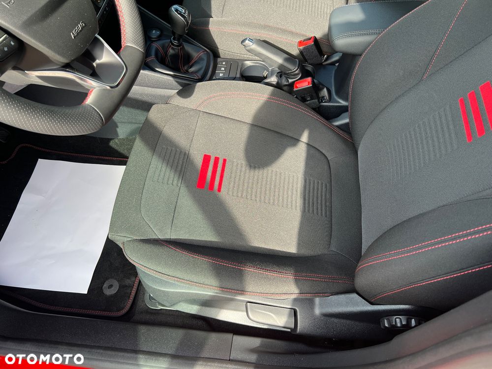 Ford Fiesta 1.0 EcoBoost mHEV ST-Line - 15