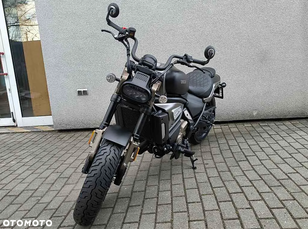 QJMOTOR SRV 700 - 7