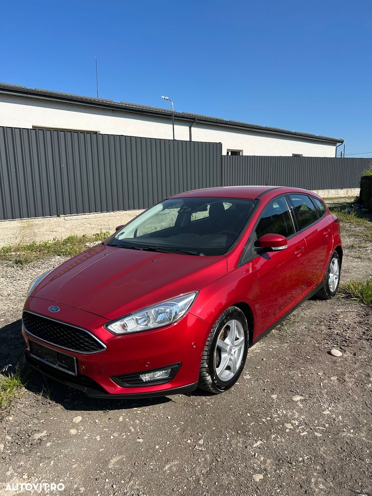 Ford Focus - 1