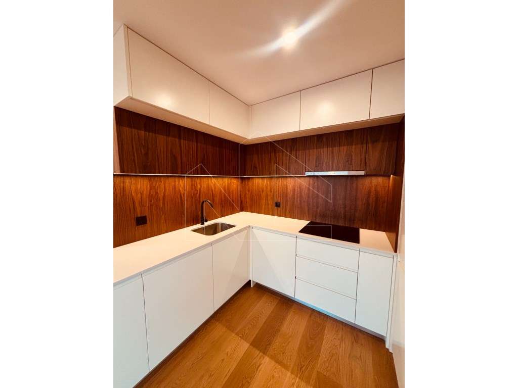 Apartamento T3 Penthouse no Alboi com Terraço e Vistas Ria de Aveiro! - Grande imagem: 4/40