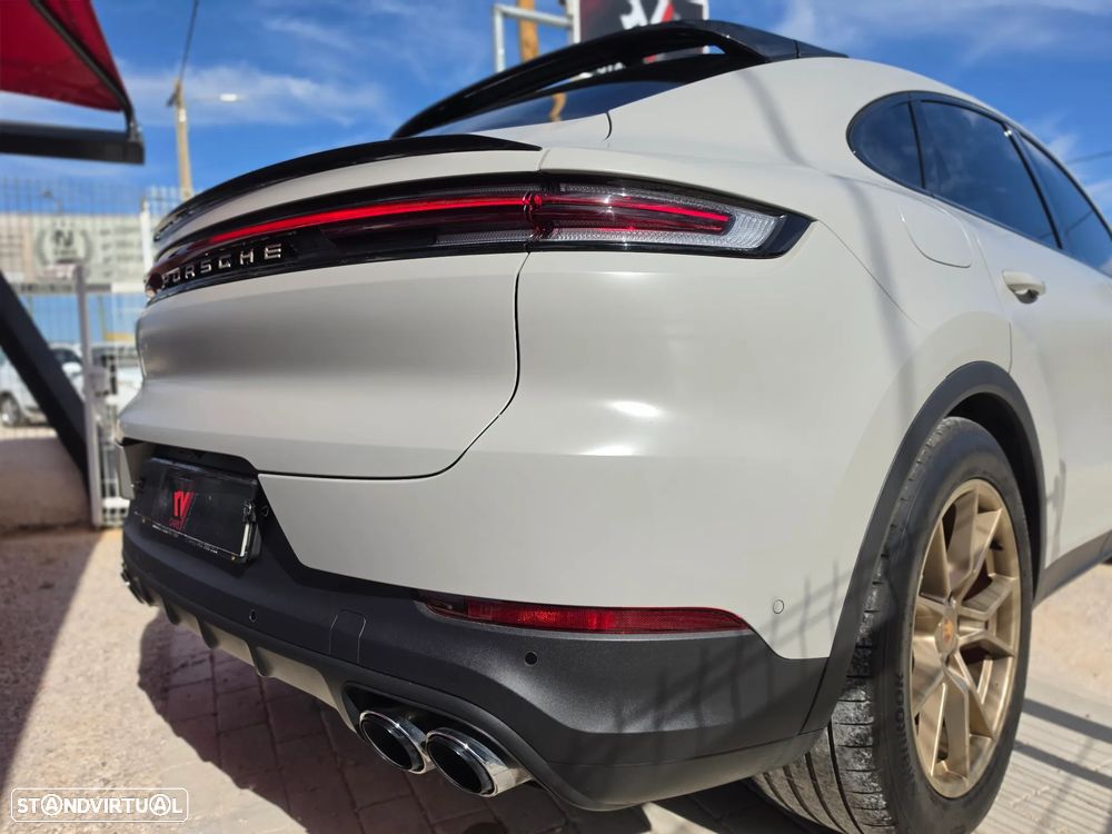 Porsche Cayenne E-Hybrid - 7
