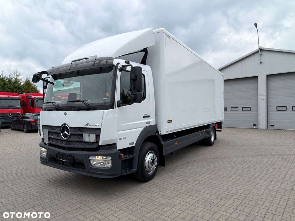 Mercedes-Benz ATEGO - 23