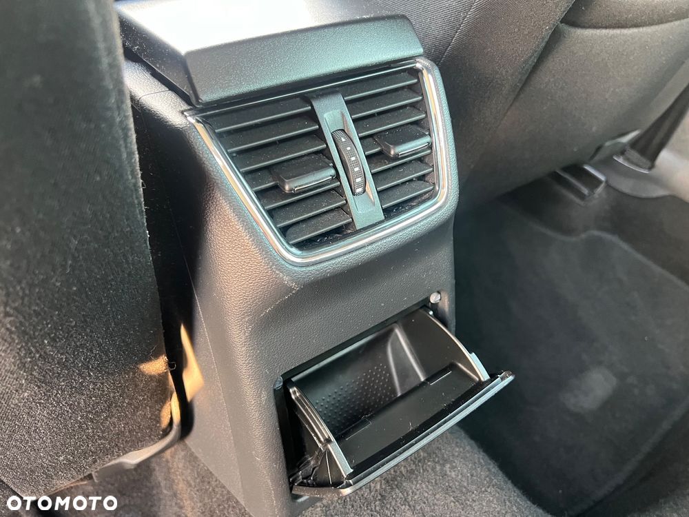 Skoda Octavia 2.0 TDI 4x4 Style DSG - 22
