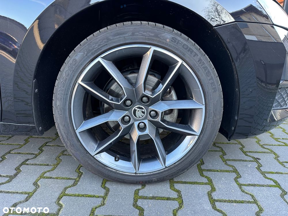 Skoda Octavia 1.5 TSI mHEV DSG Selection - 33