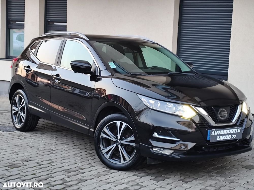 Nissan Qashqai - 2