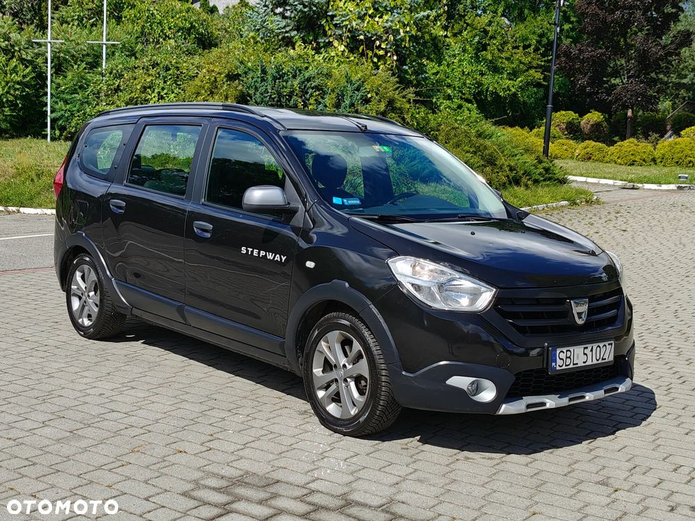 Dacia Lodgy TCe 115 Stepway - 11
