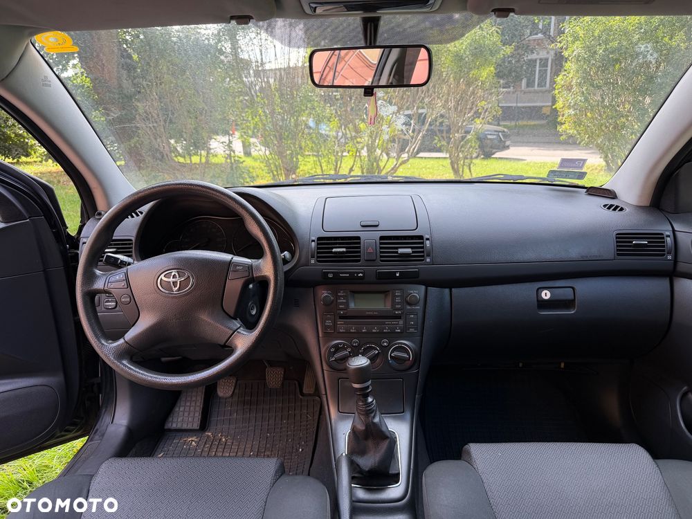 Toyota Avensis 2.0 D-4D Sol - 3