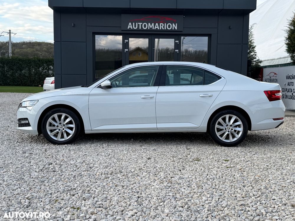 Skoda Superb 2.0 TDI DSG Style - 10