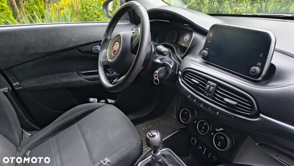 Fiat Tipo 1.4 T-Jet 16v Lounge EU6 - 8