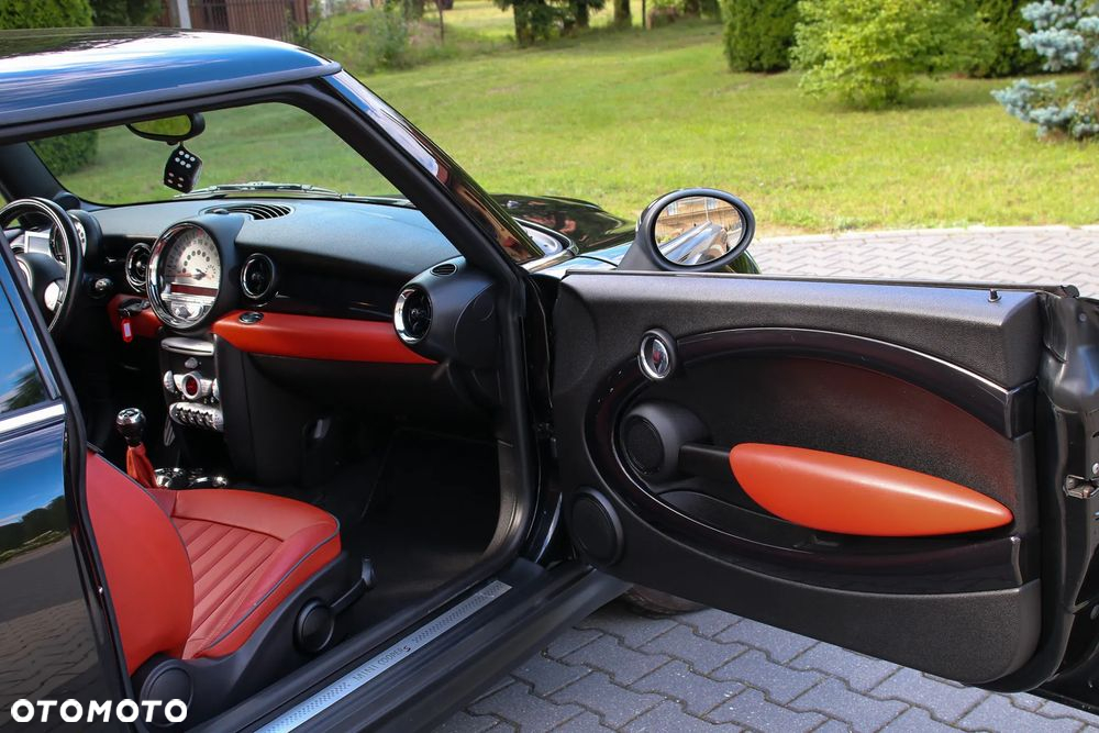 MINI Cooper S 50 Mayfair - 21