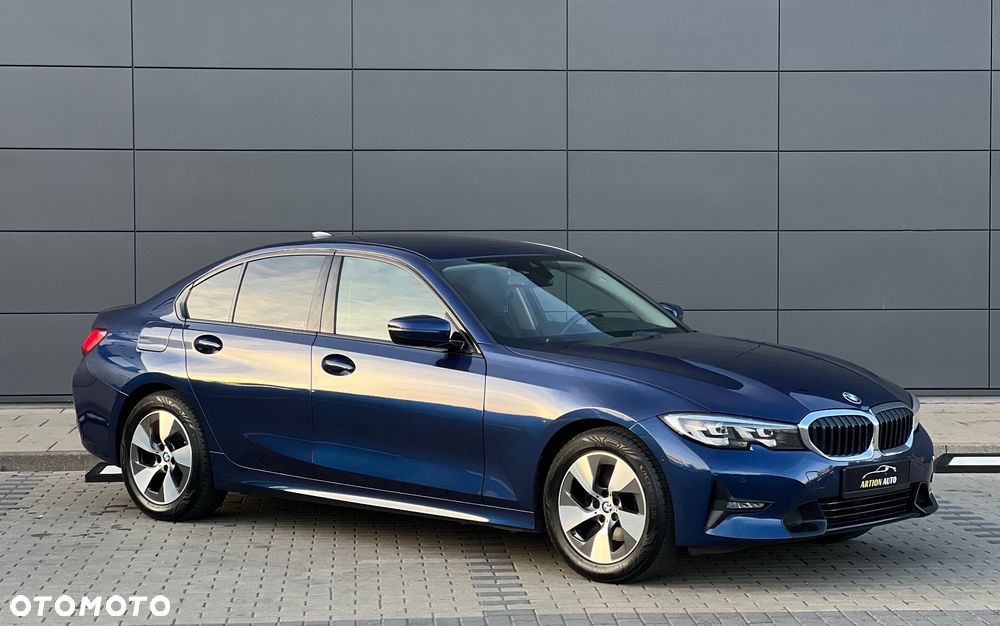 BMW Seria 3 320d Sport Line Shadow sport - 8