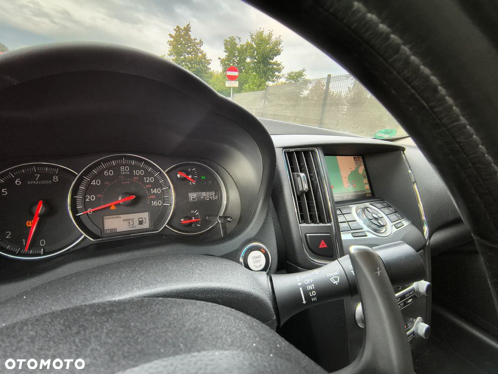 Nissan Maxima 3.5 S - 37
